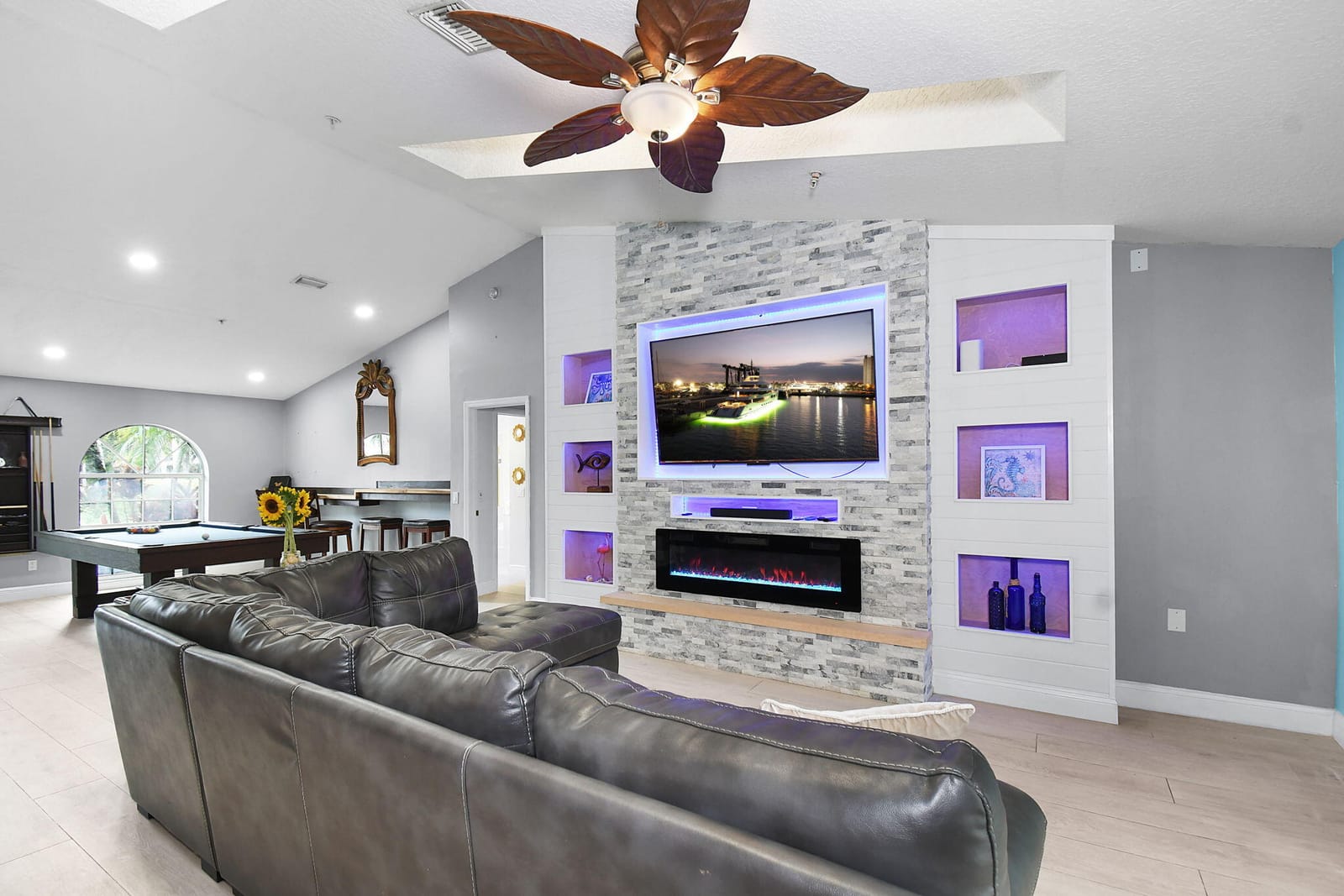 246 SE Ashley Oaks Way, Stuart, FL 34997 photo 9