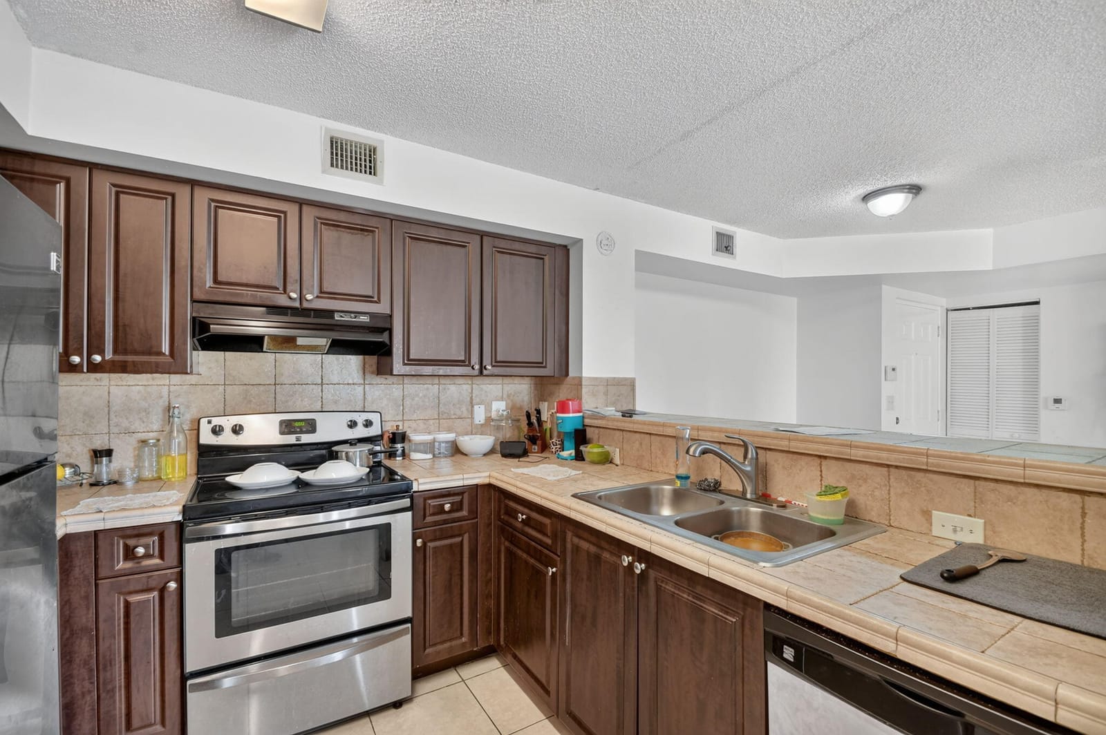 1733 Village Boulevard 105 — photo 3
