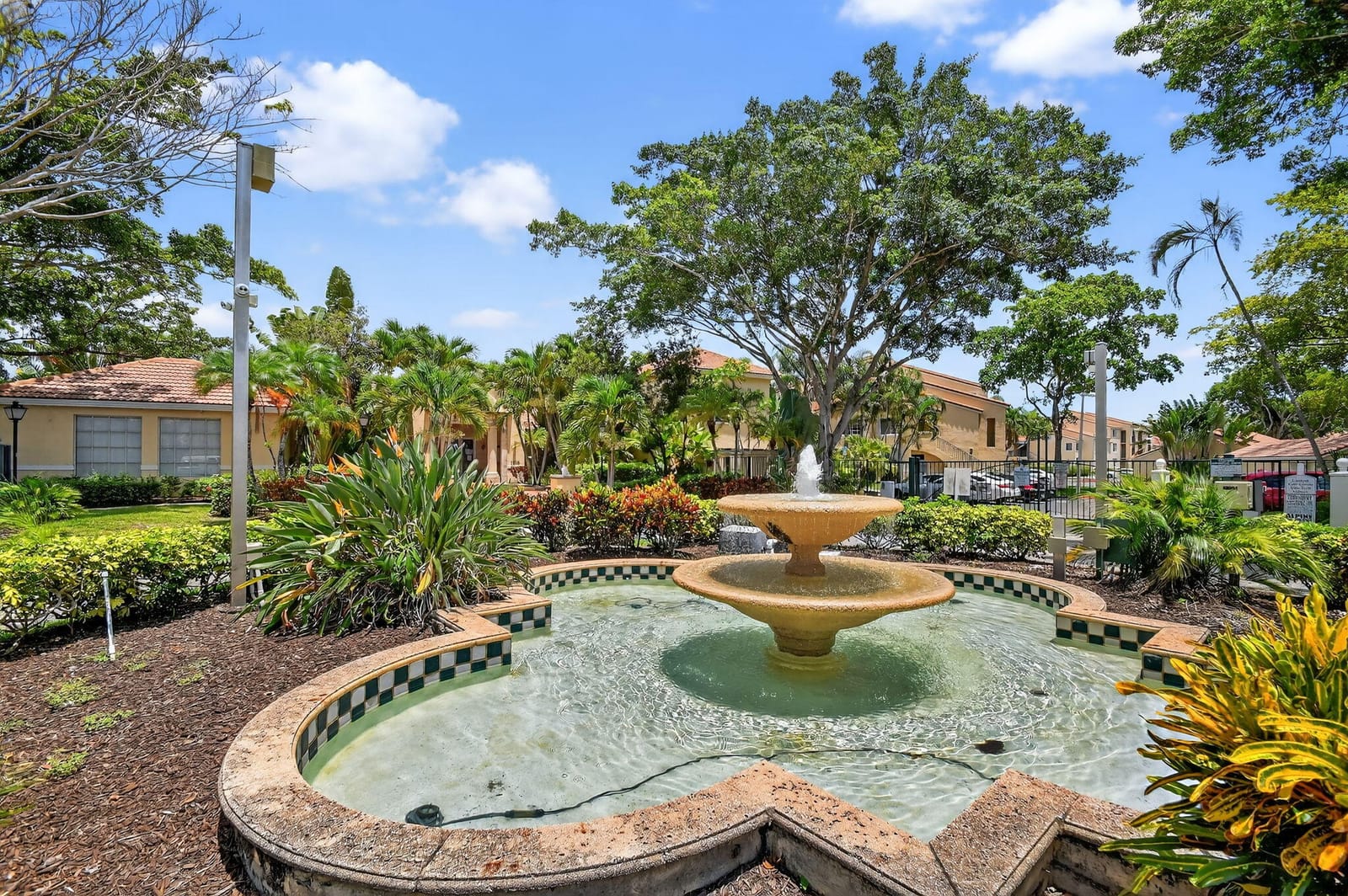 1733 Village Boulevard 105, West Palm Beach, FL 33409 photo 26