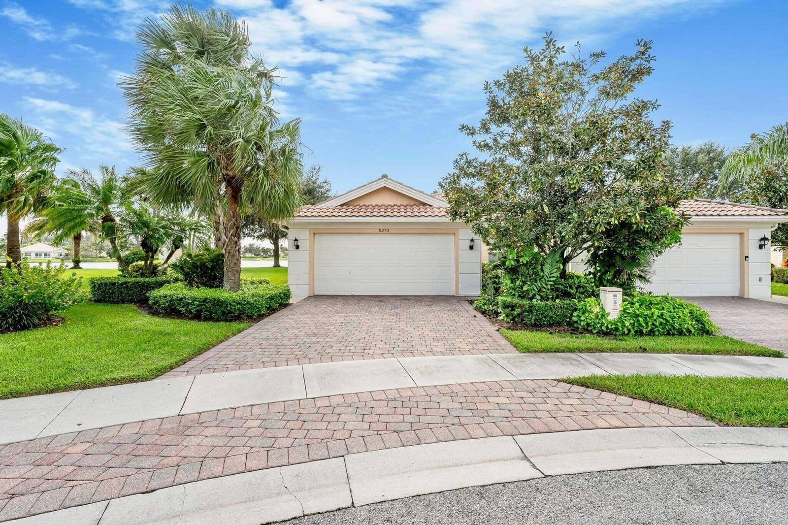 8270 Eleuthera Lane — photo 3
