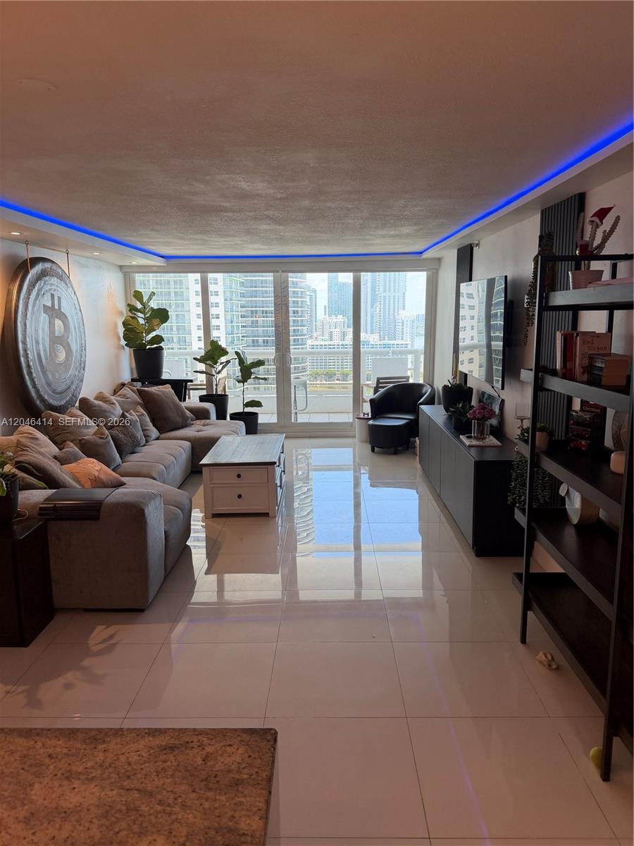1717 N Bayshore Drive A2847, Miami, FL 33132