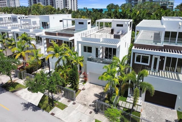 18985 Atlantic Boulevard 0, Sunny Isles Beach, FL 33160