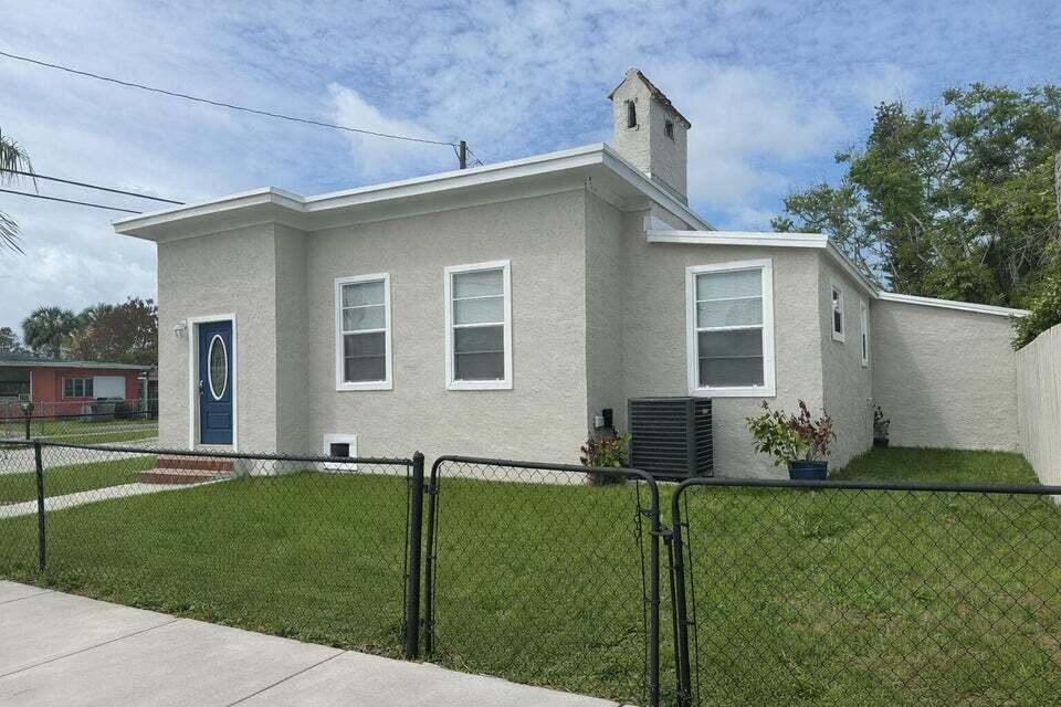 139 Alma Court, Fort Pierce, FL 34950