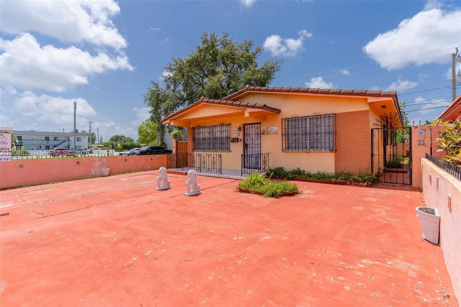 6702 SW 25th Terrace, Miami, FL 33155 photo 3