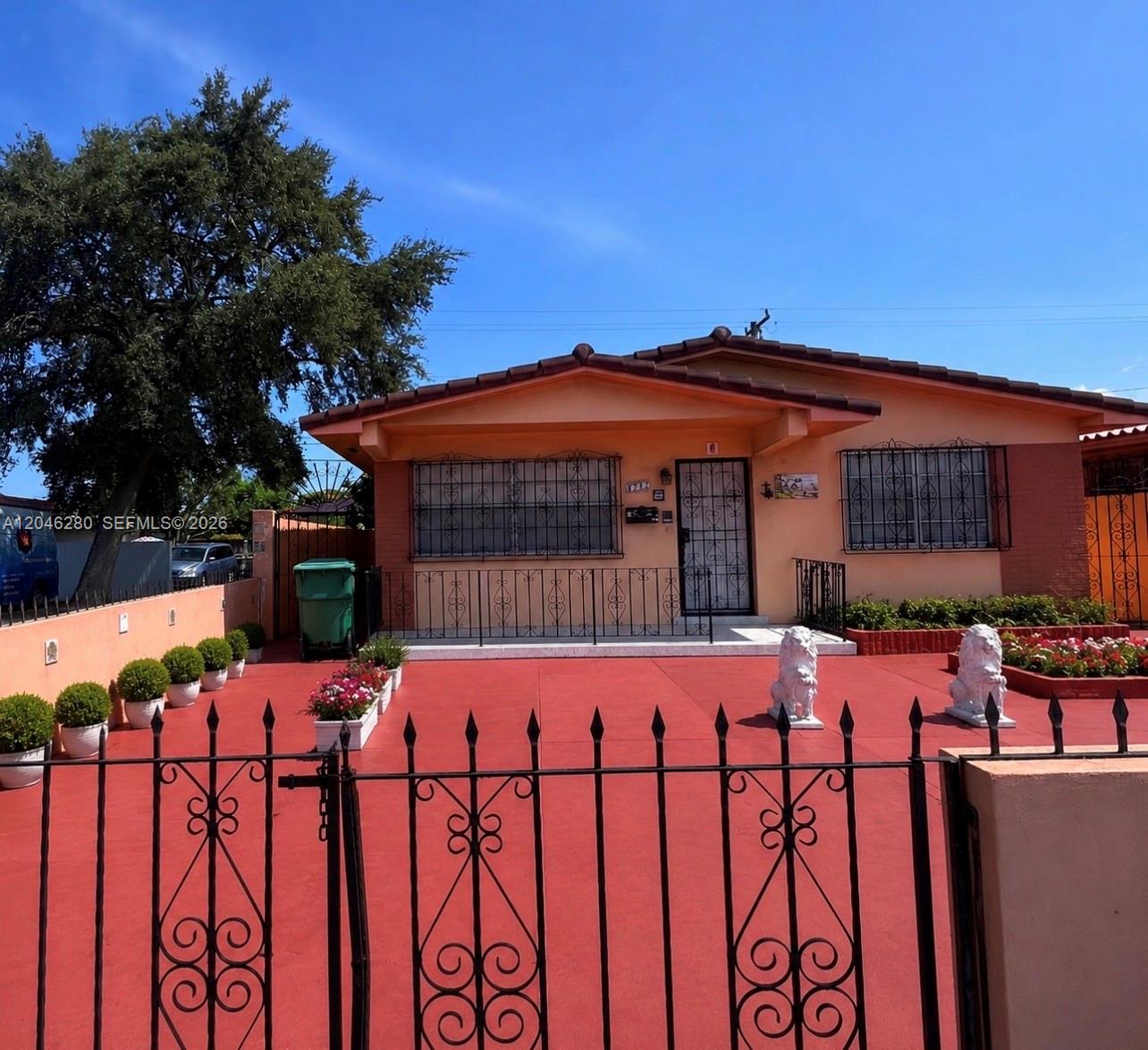 6702 SW 25th Terrace, Miami, FL 33155