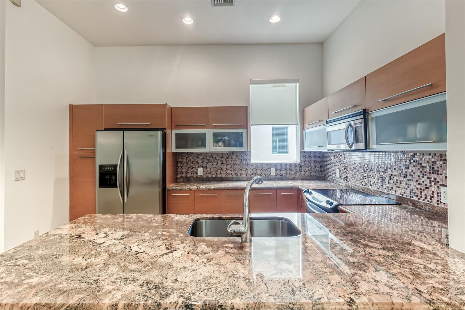 727 NE 4th Avenue, Fort Lauderdale, FL 33304 photo 13