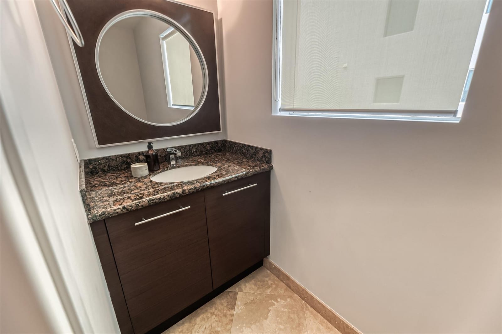 727 NE 4th Avenue, Fort Lauderdale, FL 33304 photo 14