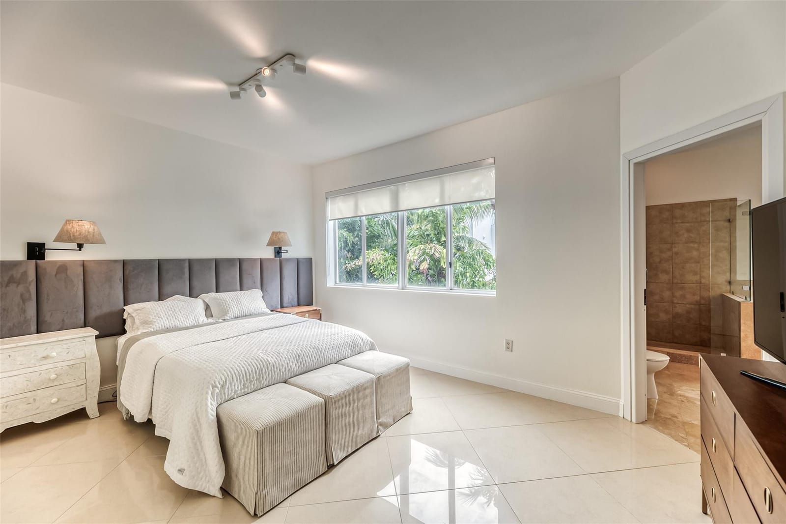 727 NE 4th Avenue, Fort Lauderdale, FL 33304 photo 15