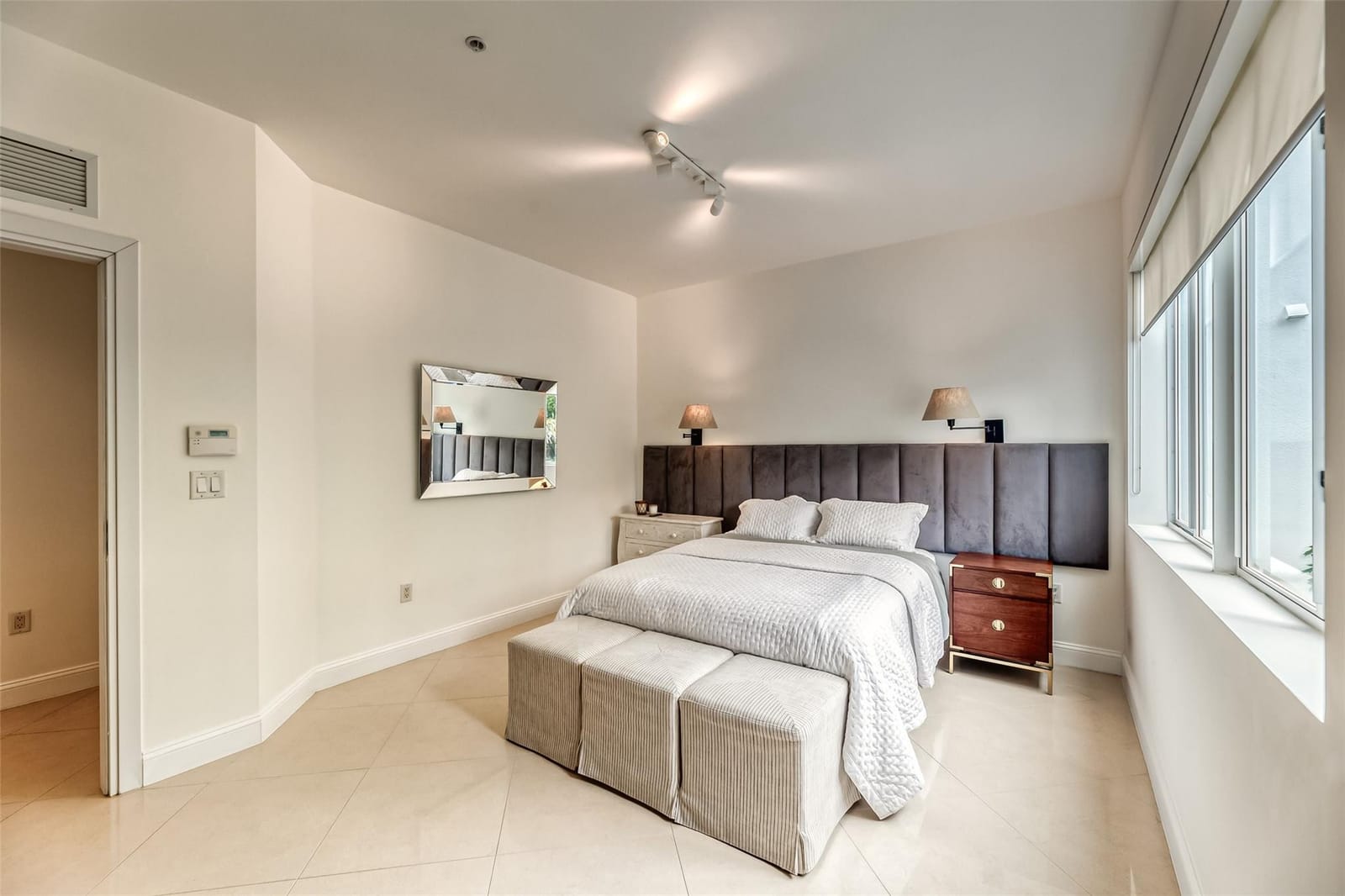 727 NE 4th Avenue, Fort Lauderdale, FL 33304 photo 16