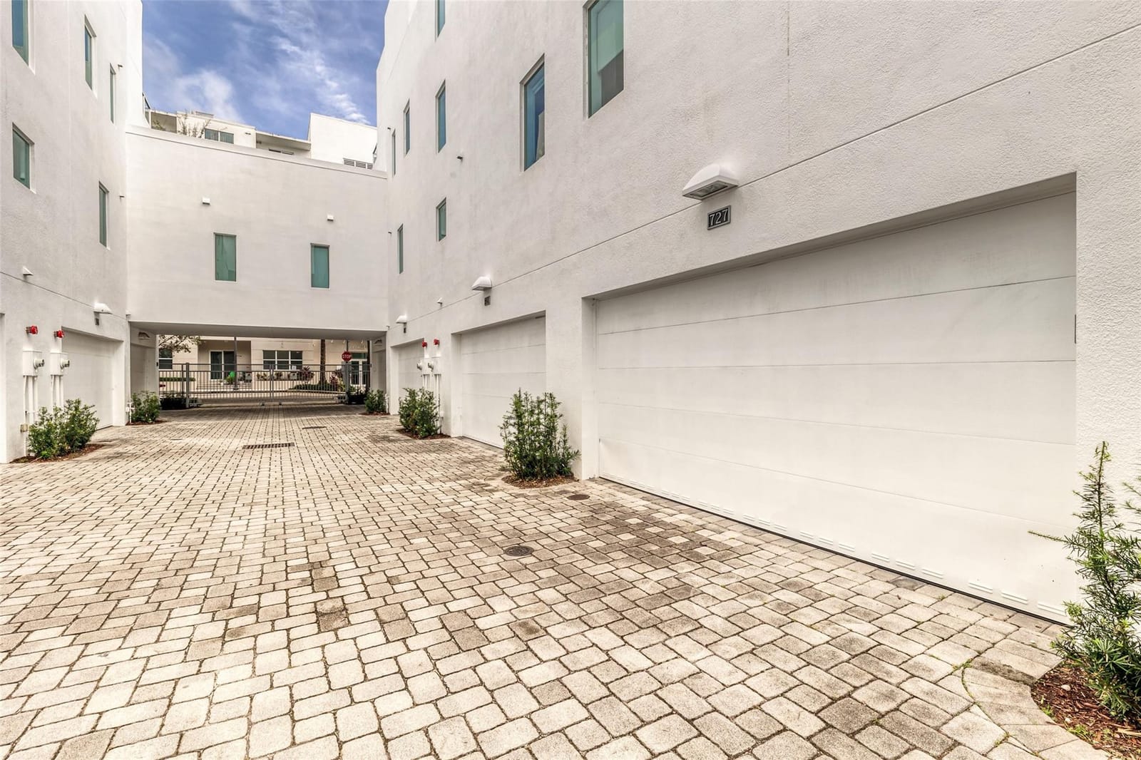 727 NE 4th Avenue, Fort Lauderdale, FL 33304 photo 24