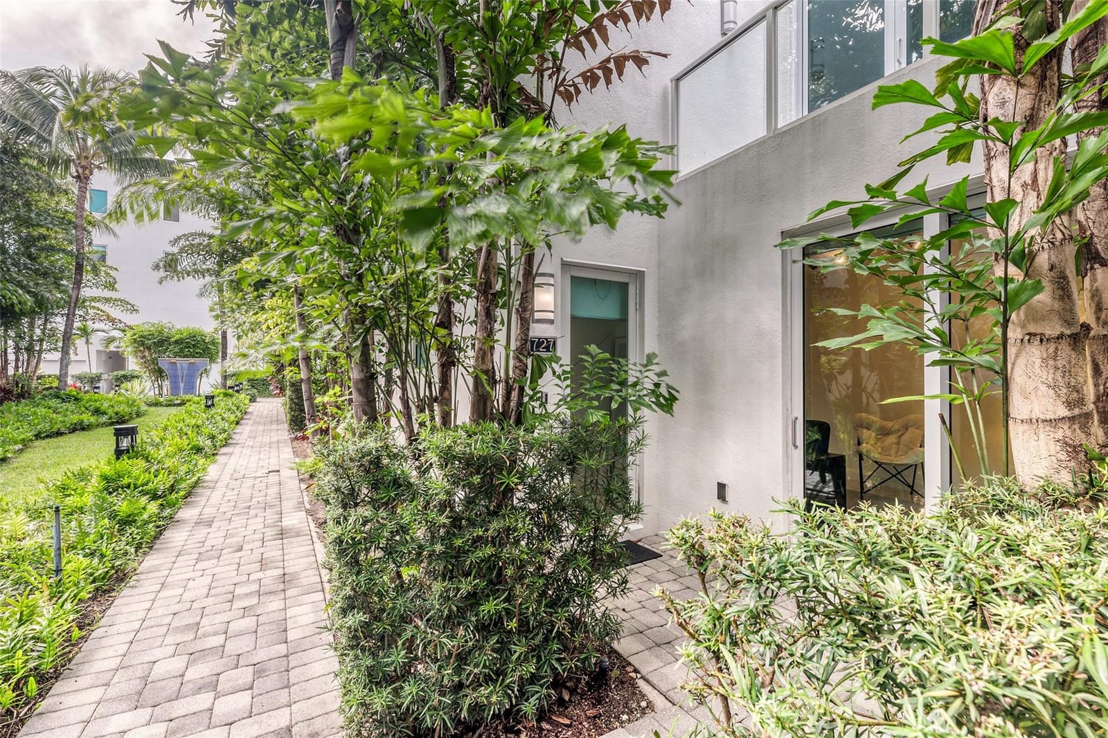 727 NE 4th Avenue, Fort Lauderdale, FL 33304 photo 25