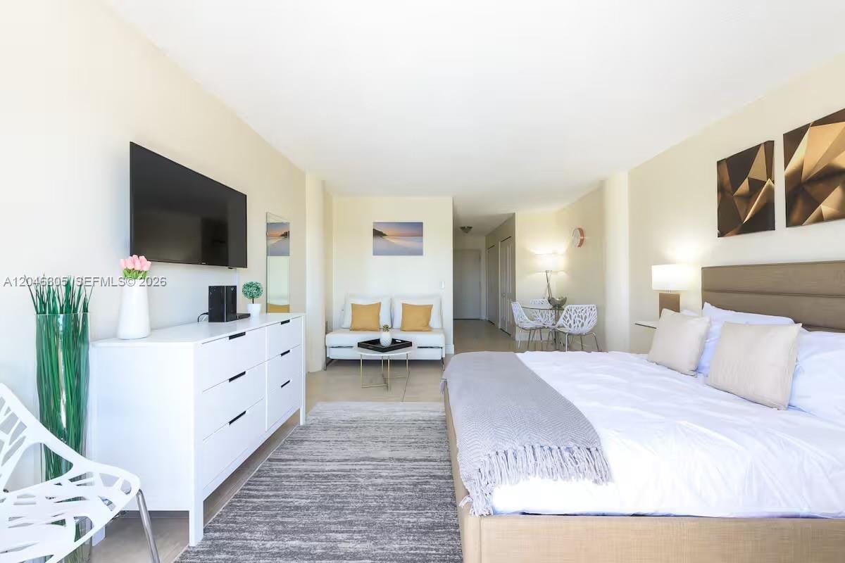 7904 West Drive 214 — photo 12