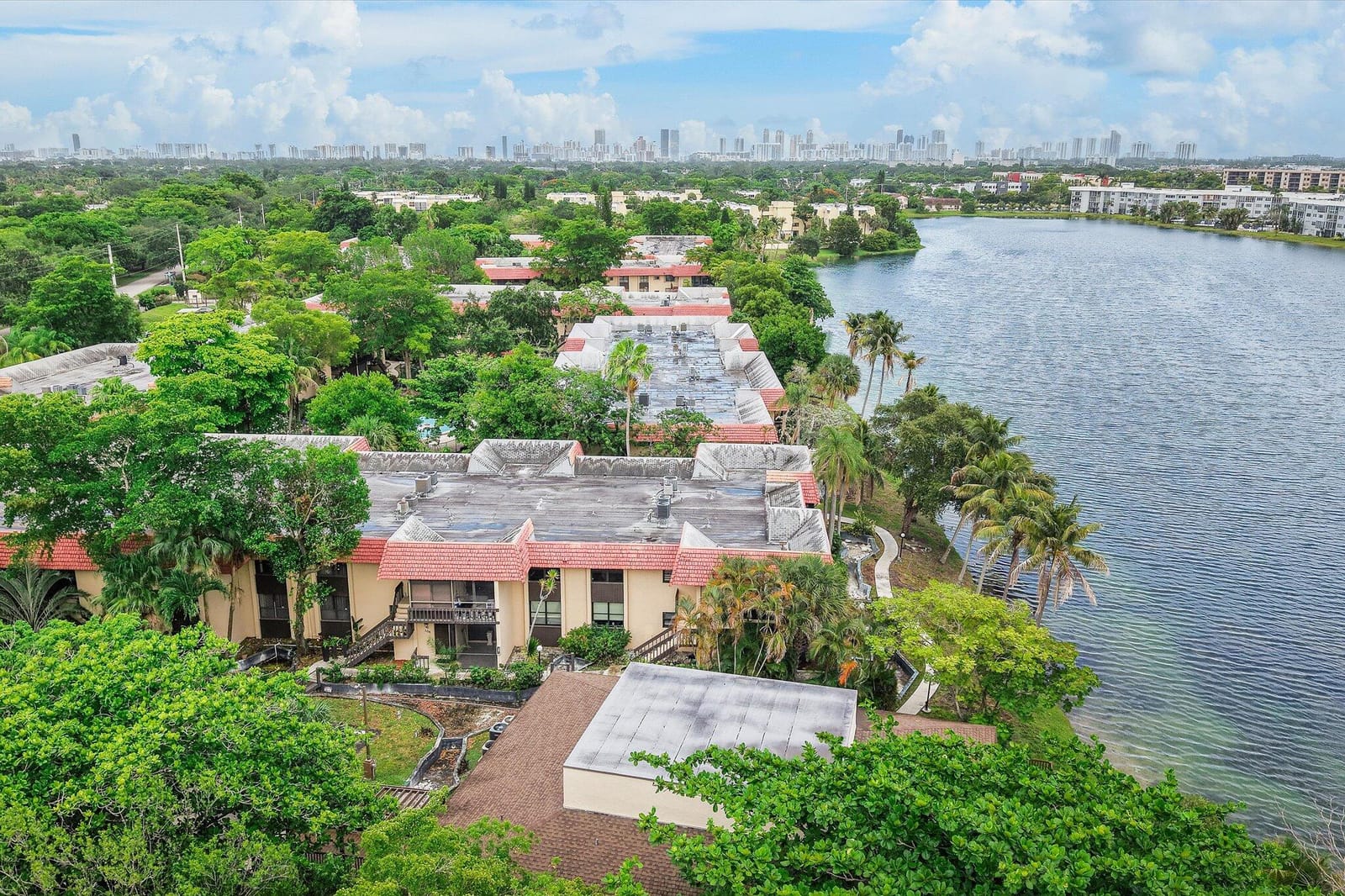 740 NE 199th Street 205g, Miami, FL 33179 photo 25