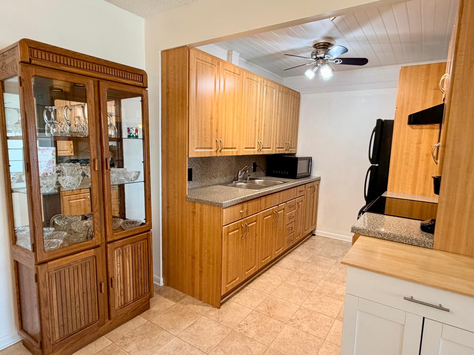 2090 Newport S 2090, Deerfield Beach, FL 33442 photo 12