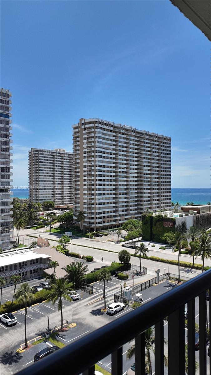 2049 S Ocean Drive 1004, Hallandale Beach, FL 33009