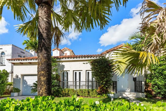 737 Alhambra Circle, Coral Gables Sec B, Coral Gables, FL