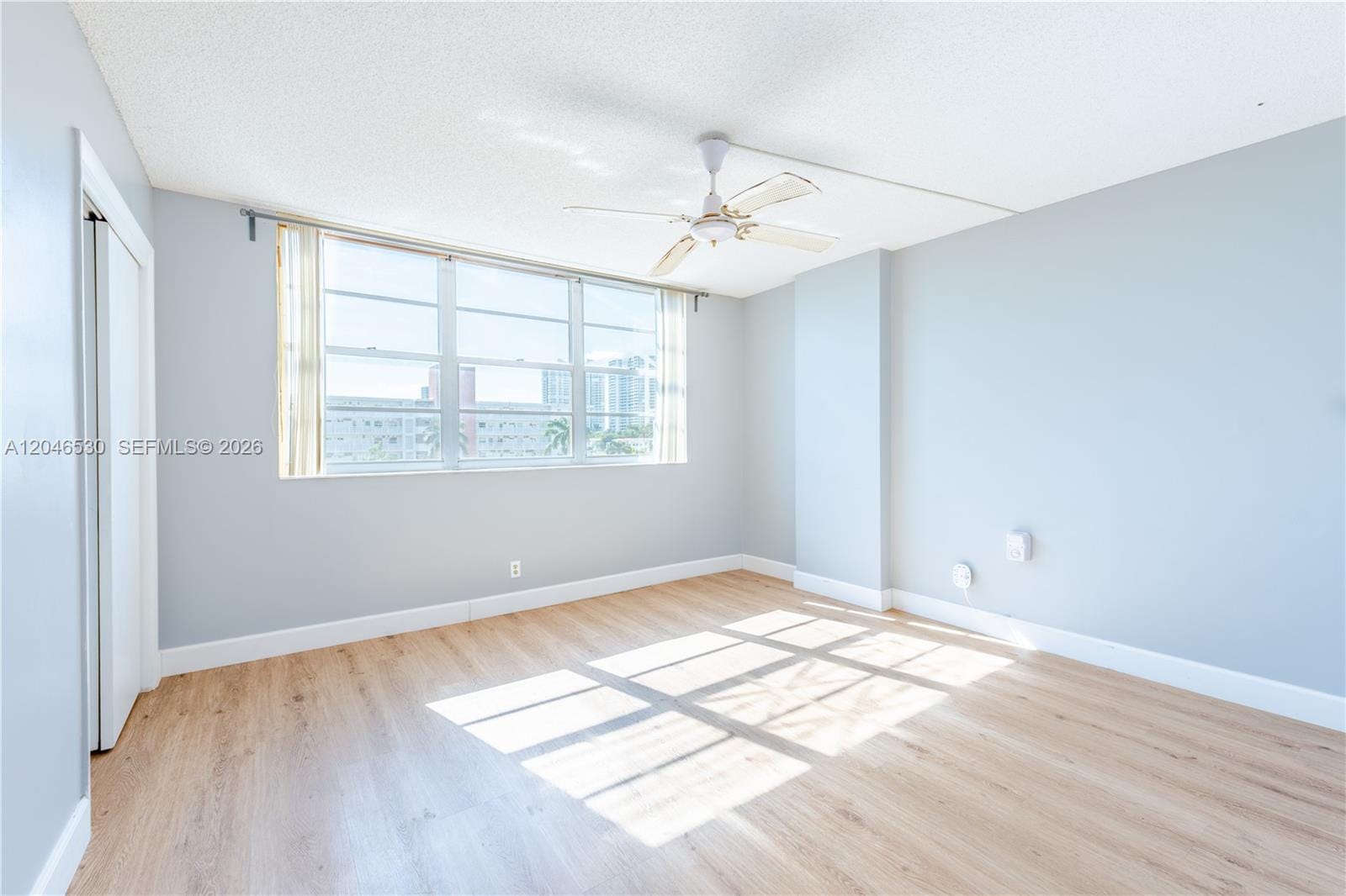 3161 S Ocean Drive 407, Hallandale Beach, FL 33009 photo 15