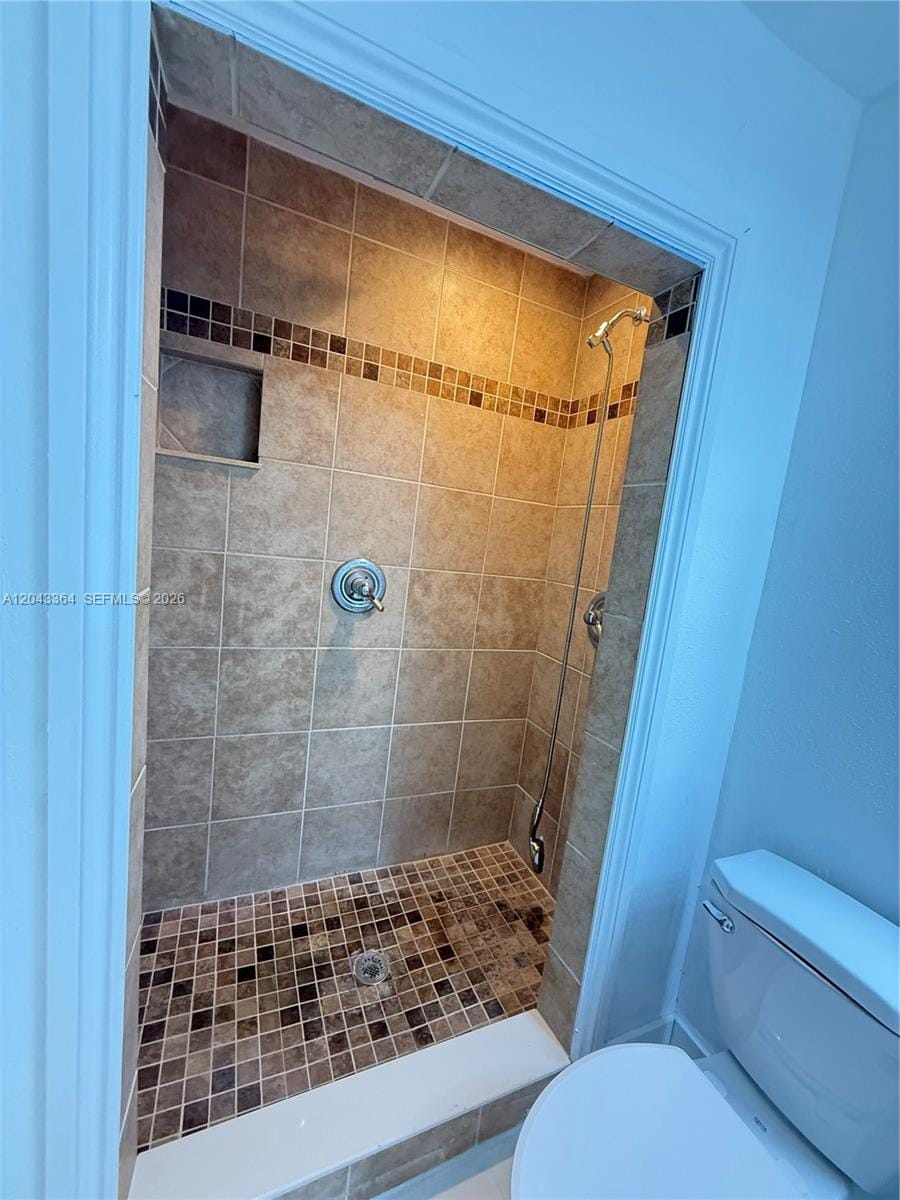 96 Caroline Drive, West Palm Beach, FL 33415 photo 6