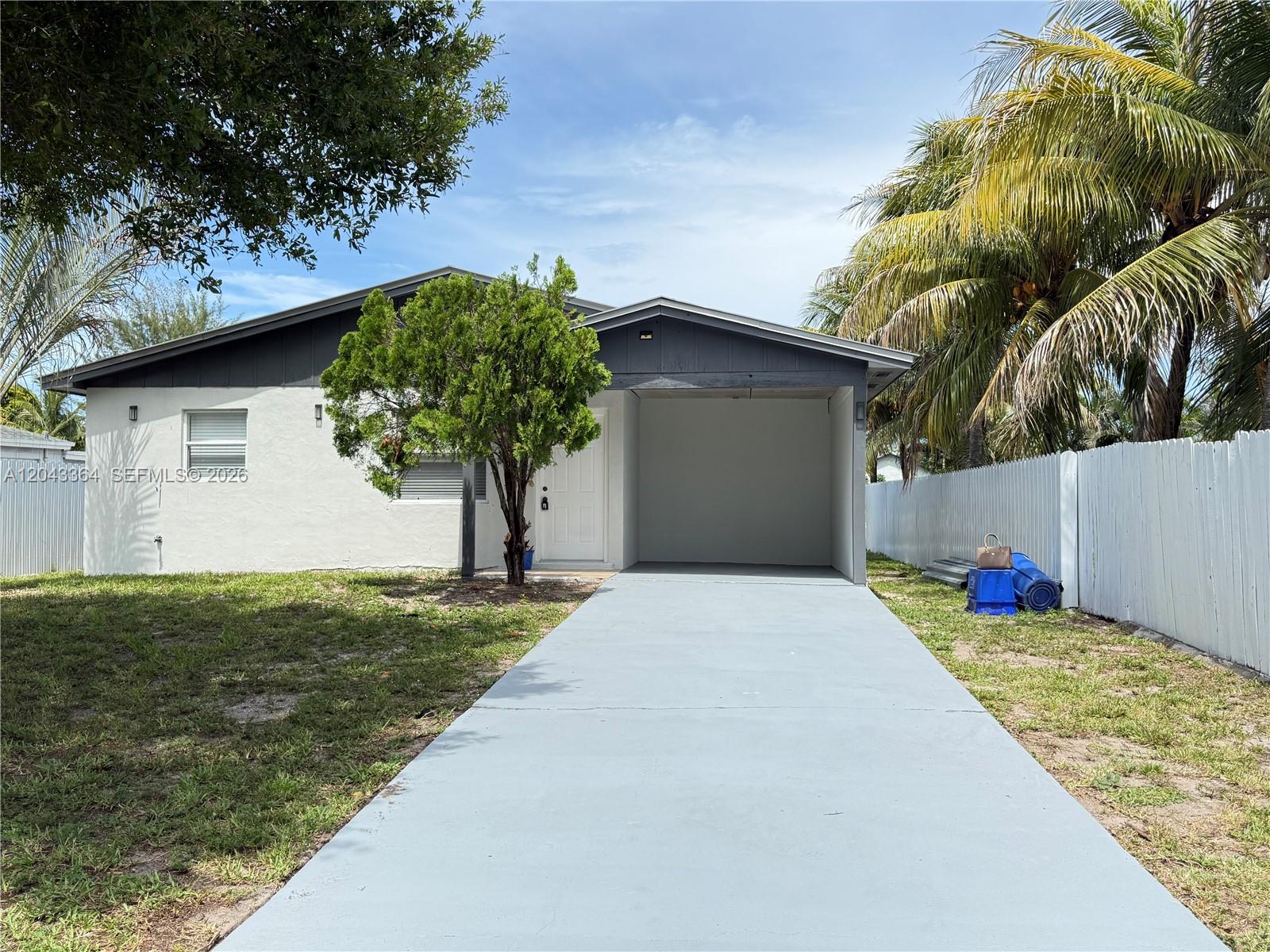 96 Caroline Drive, West Palm Beach, FL 33415