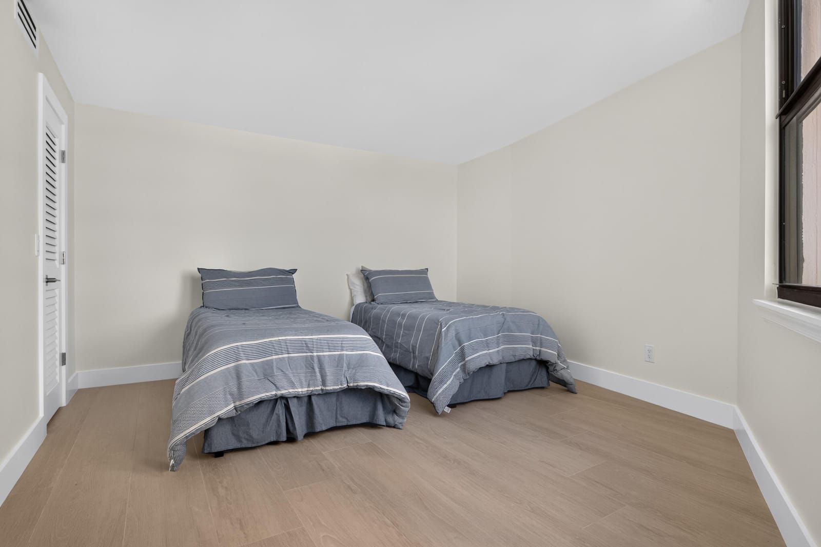 2800 N Ocean Drive A5b, Riviera Beach, FL 33404 photo 15