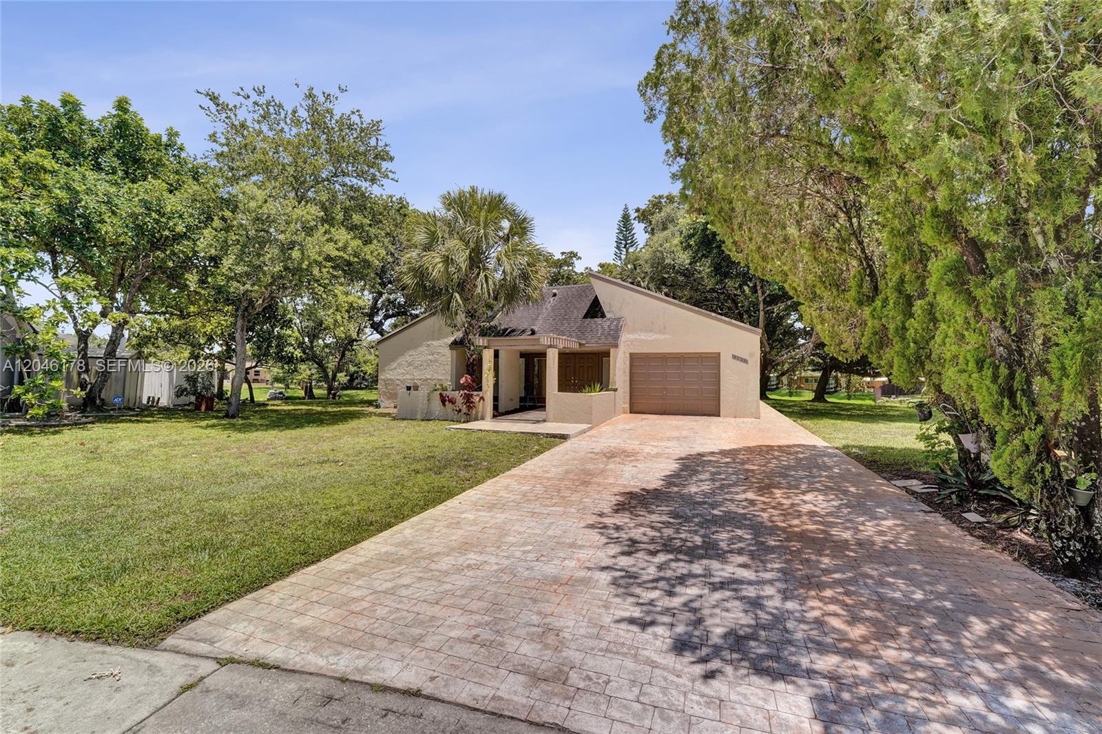 9120 SW 49th Street