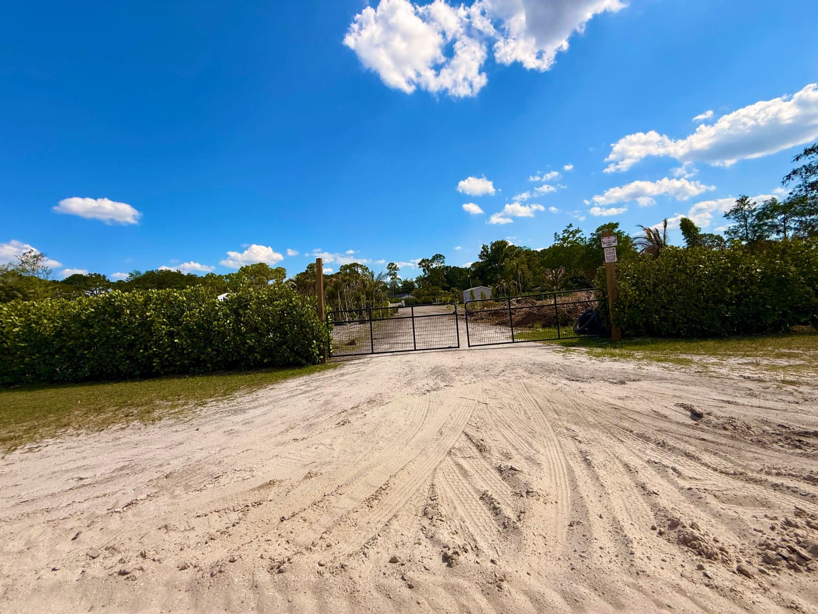 17455 49th Street N, The Acreage, FL 33470 photo 3