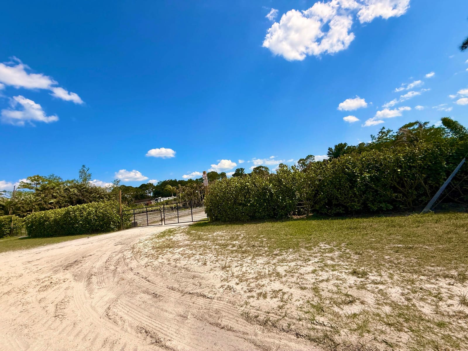 17455 49th Street N, The Acreage, FL 33470 photo 4