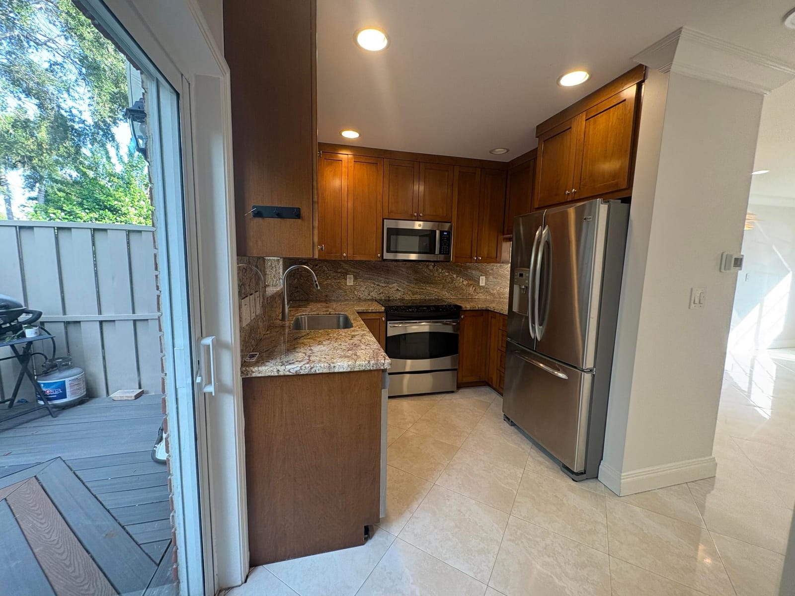 113 NE 20th Court 4g, Wilton Manors, FL 33305 photo 19