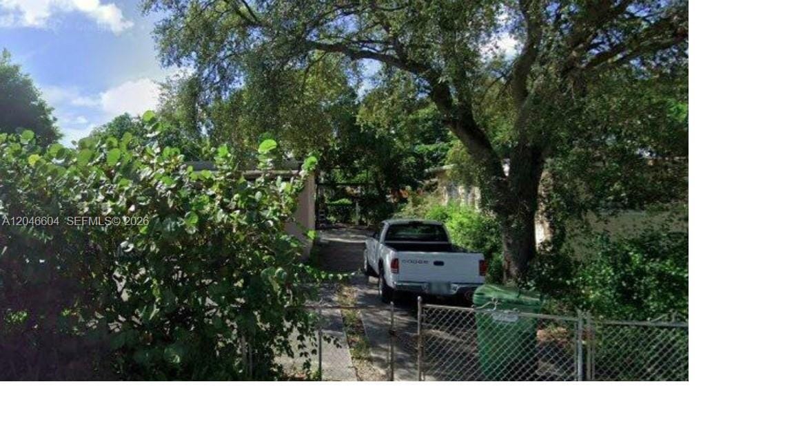 2528 NW 139 Street, Opa-Locka, FL 33054 photo 2