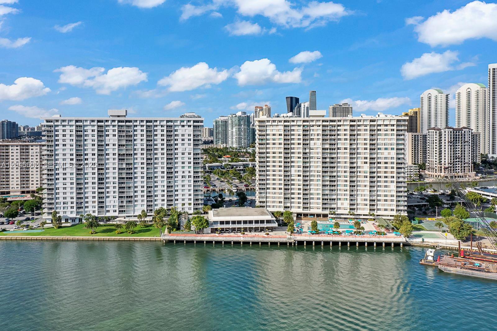 300 Bayview Drive 1709, Sunny Isles Beach, FL 33160