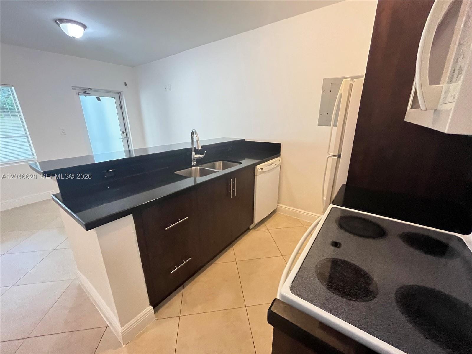 1034 Lenox Avenue 4 — photo 3