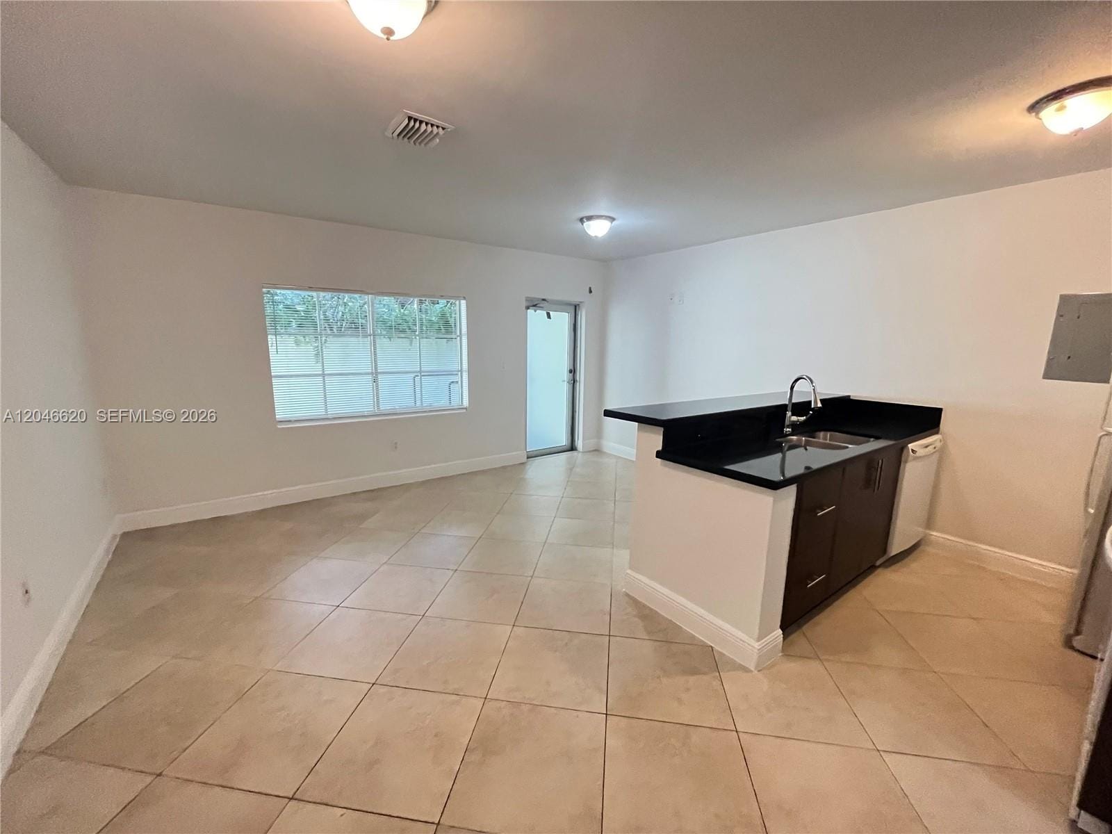 1034 Lenox Avenue 4 — photo 4