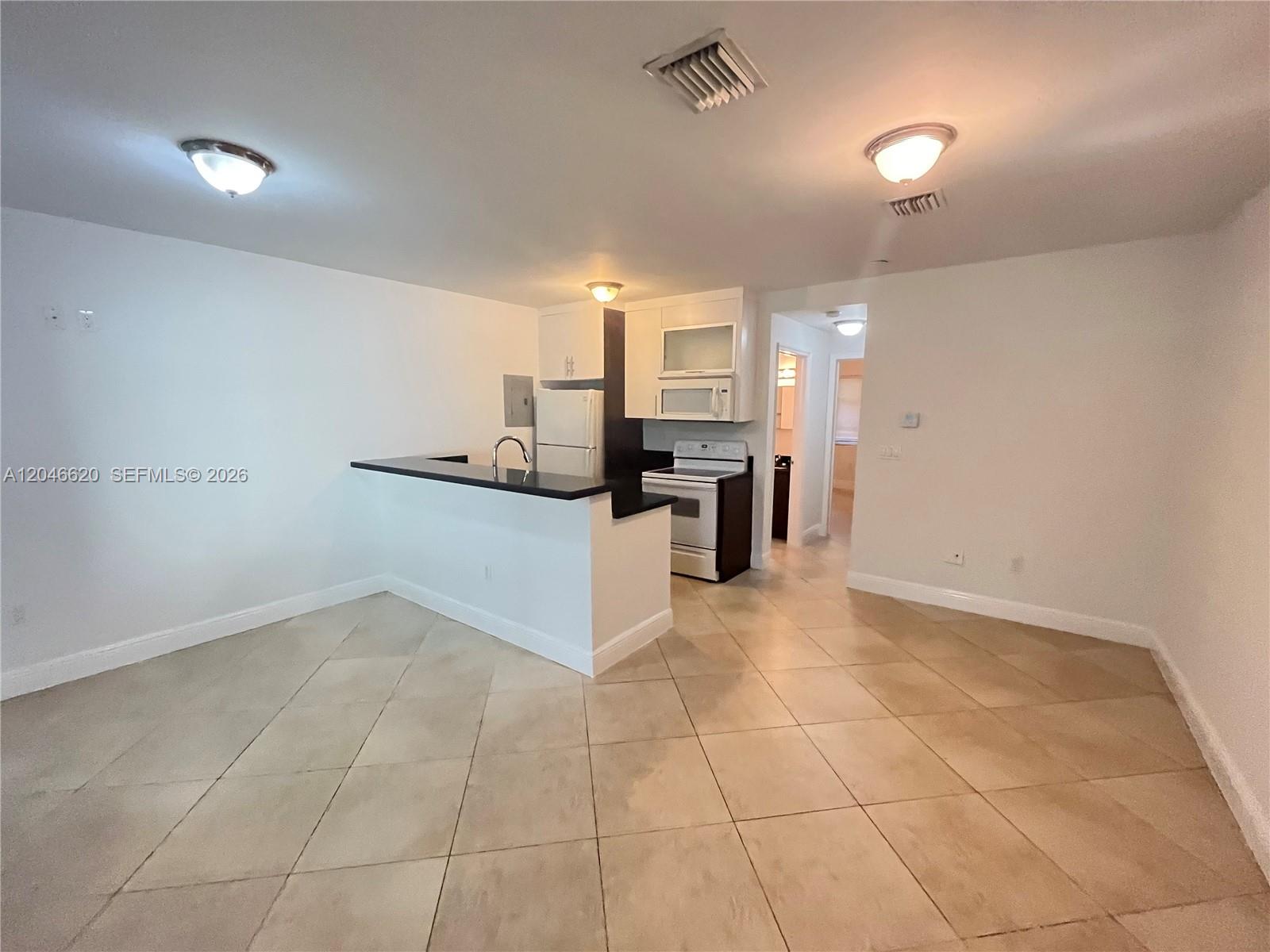 1034 Lenox Avenue 4