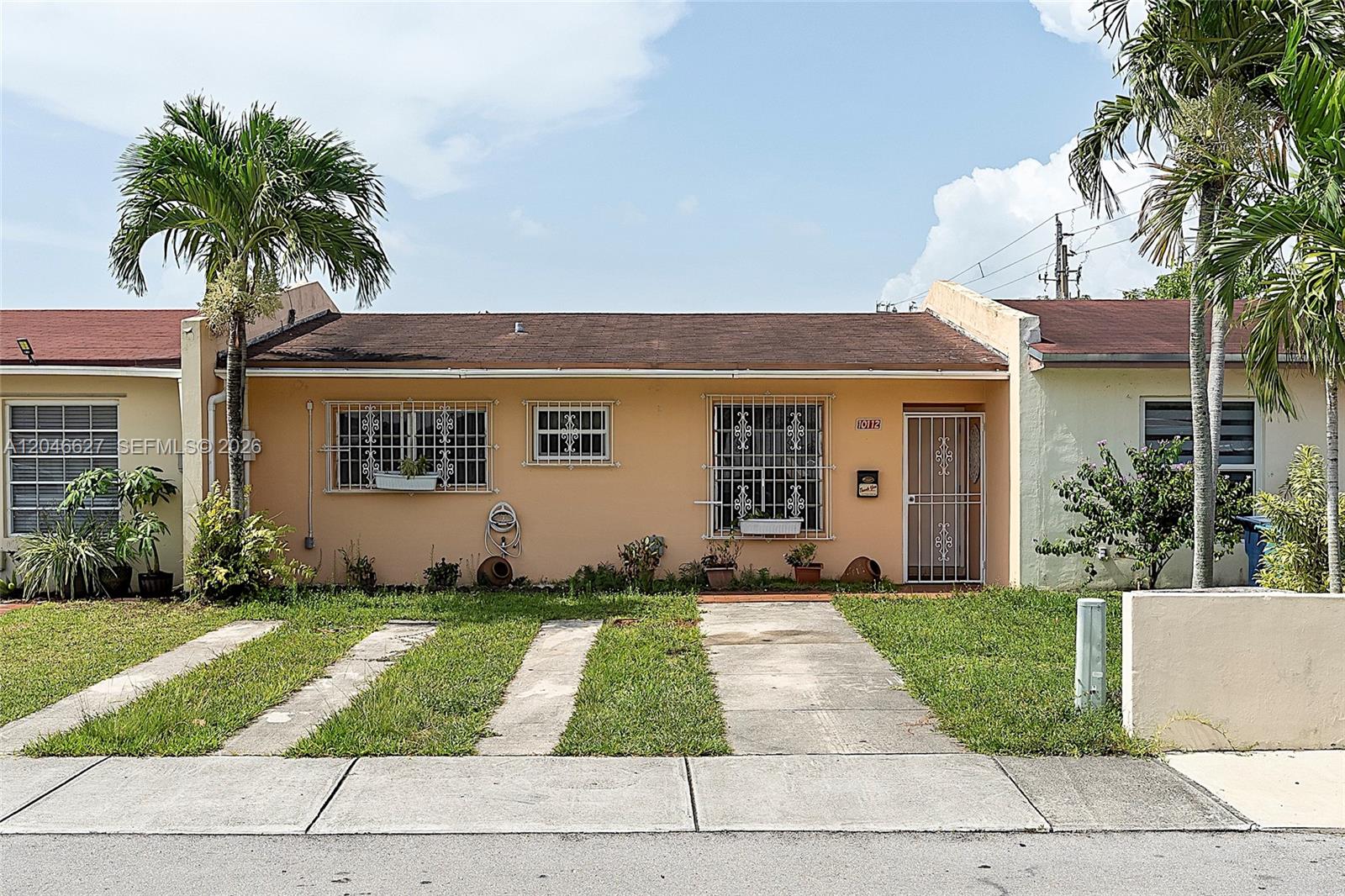 10112 SW 23rd Street, Miami, FL 33165