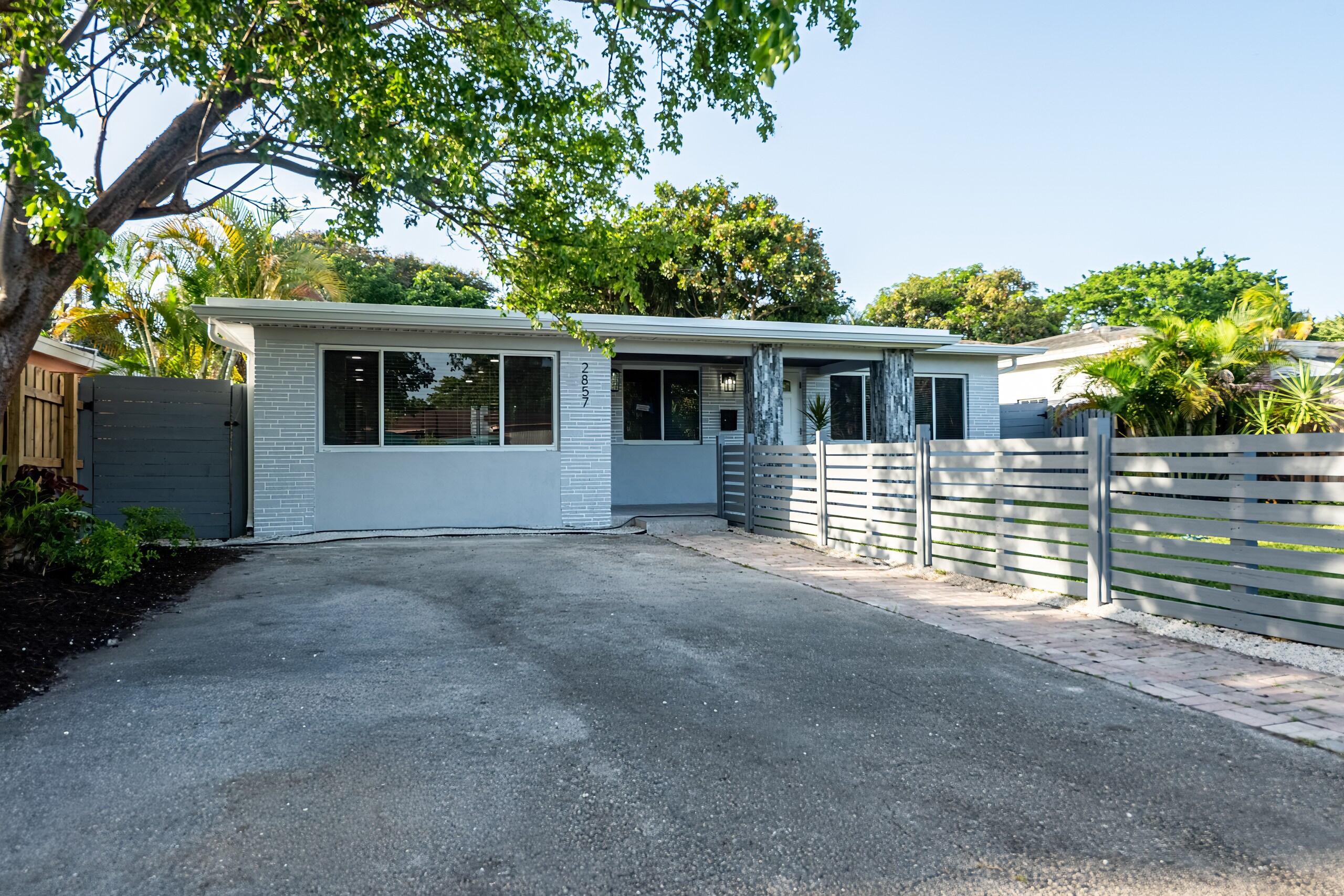 2857 Adams Street, Hollywood, FL 33020