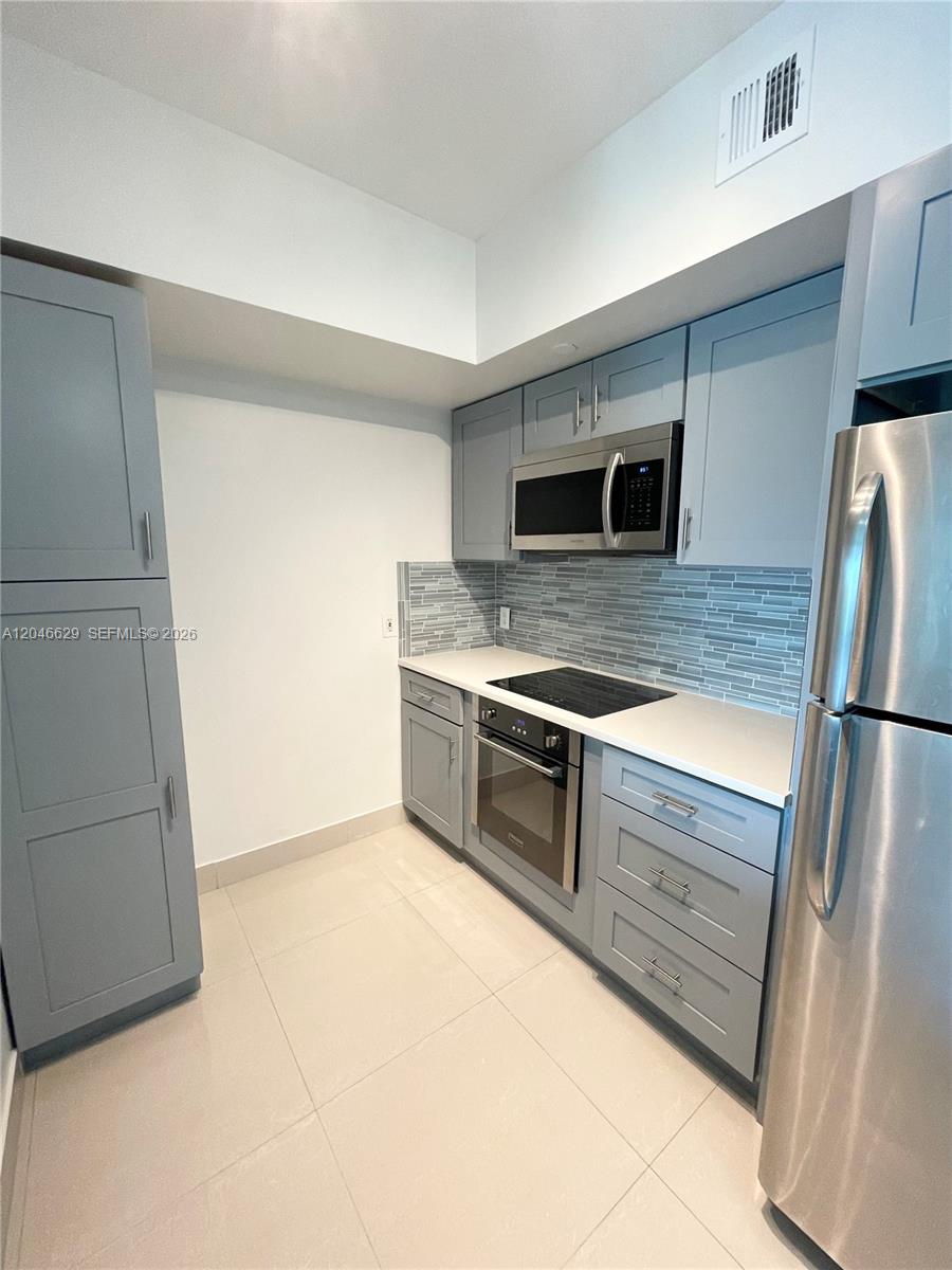 1723 SW 2nd Avenue 801, Miami, FL 33129