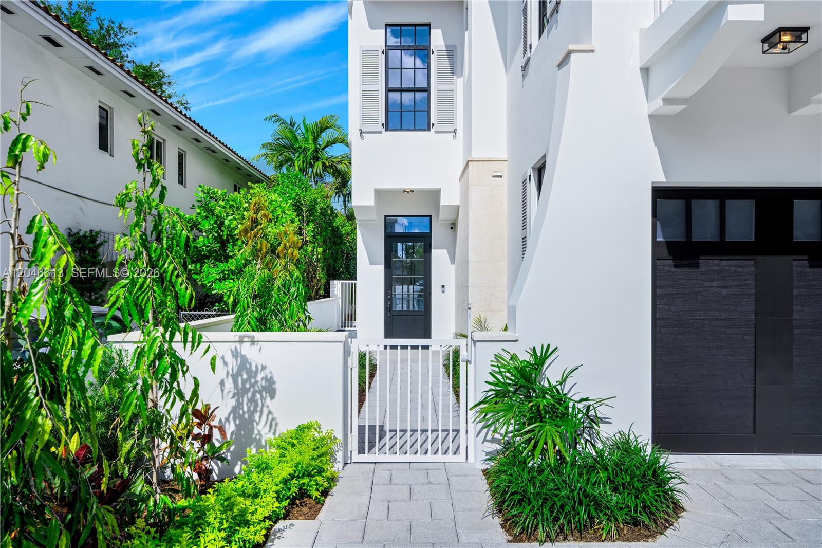 2710 S Le Jeune Road, Coral Gables, FL 33134