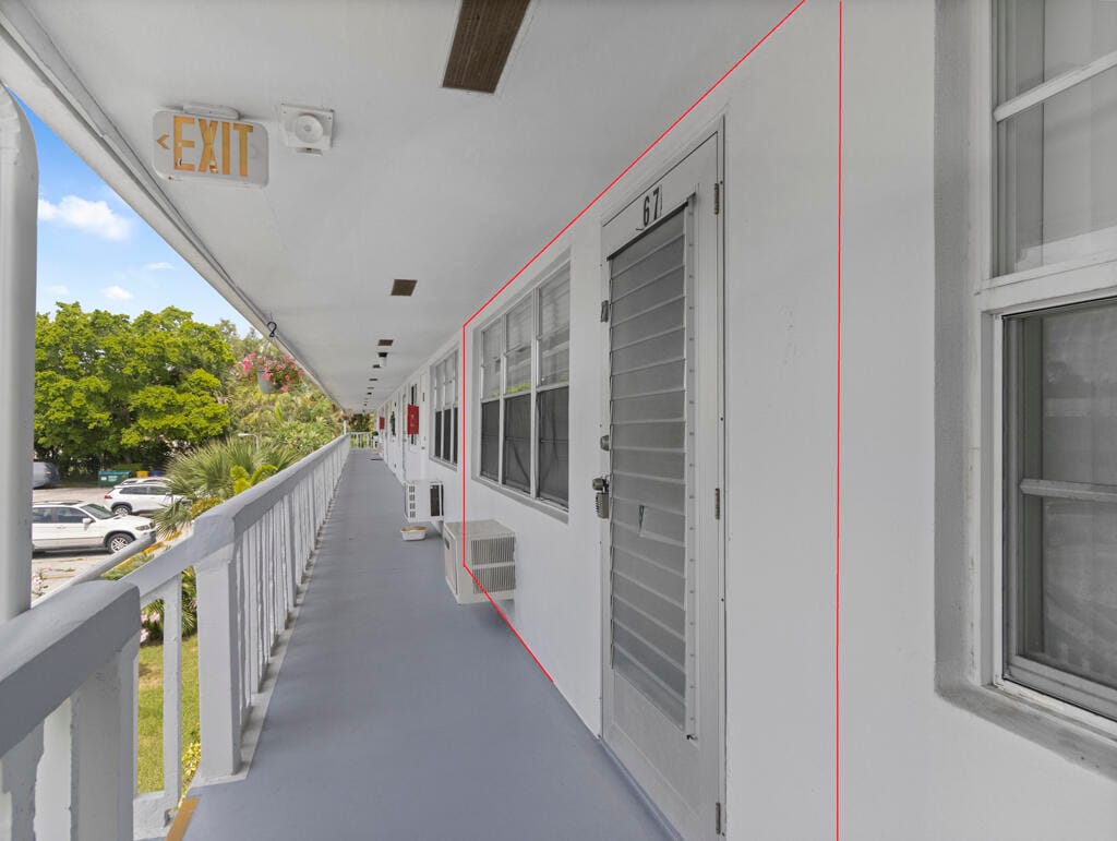 67 Sussex C 67, West Palm Beach, FL 33417 photo 3
