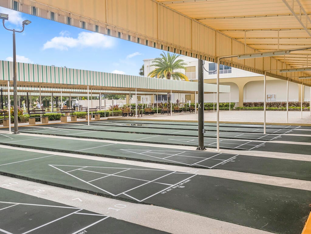 67 Sussex C 67, West Palm Beach, FL 33417 photo 28