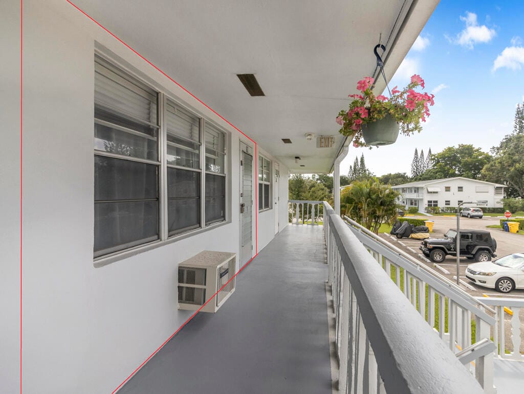 67 Sussex C 67, West Palm Beach, FL 33417 photo 4