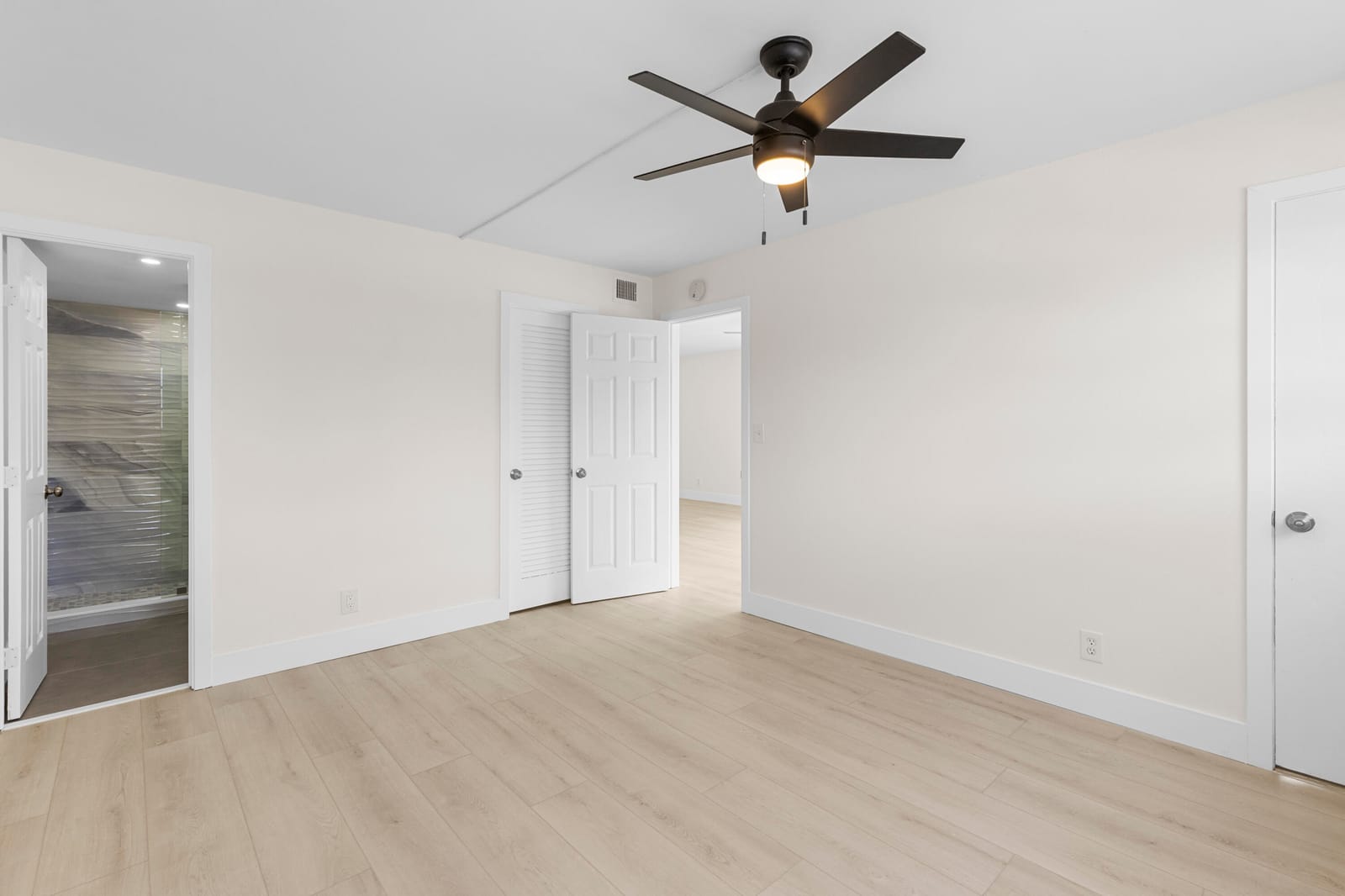 3201 NE 8th Street 206, Pompano Beach, FL 33062 photo 16