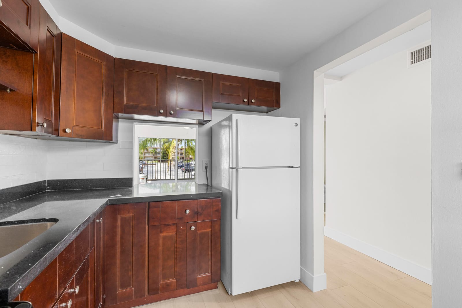 3201 NE 8th Street 206, Pompano Beach, FL 33062 photo 8