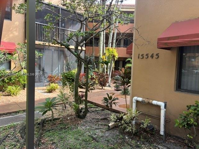 15545 N Miami Lakeway N 303 — photo 2