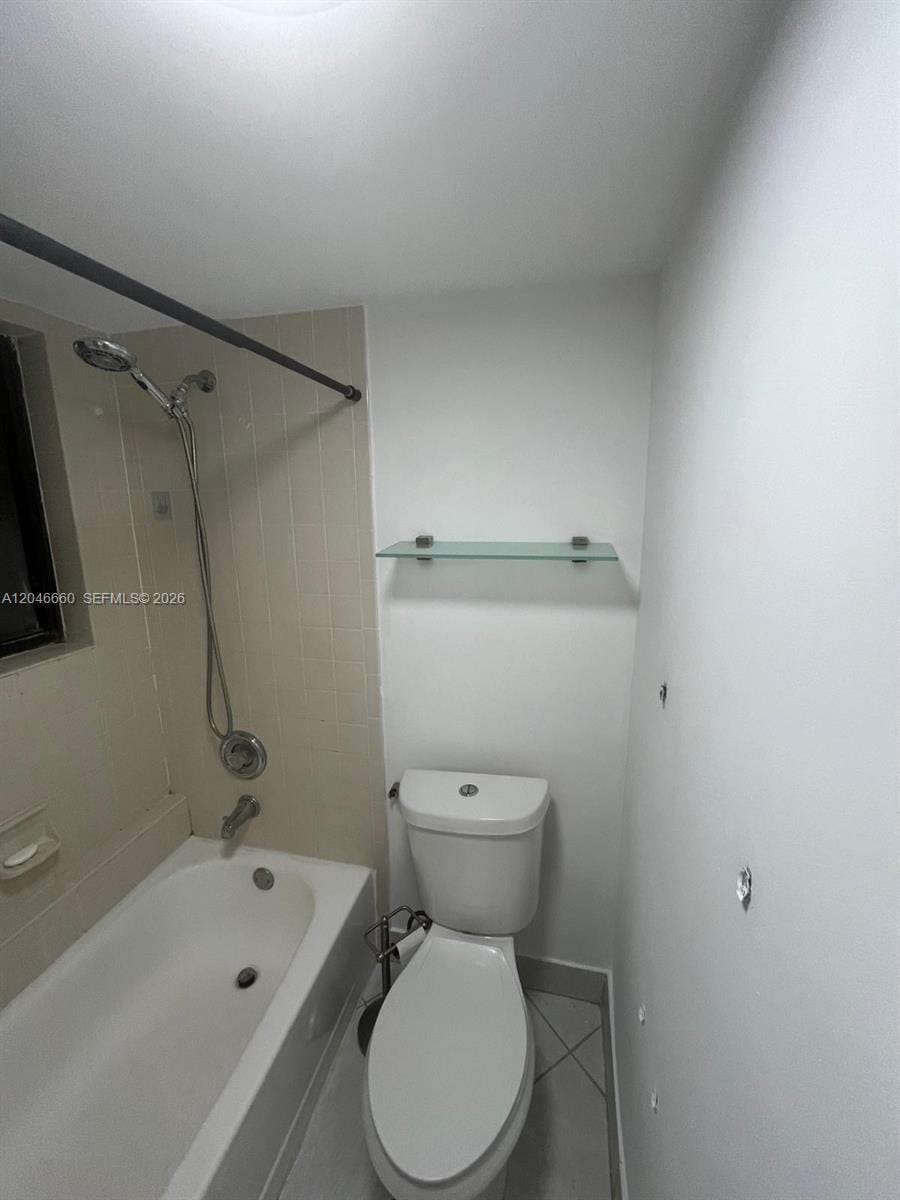 15545 N Miami Lakeway N 303, Miami Lakes, FL 33014 photo 14