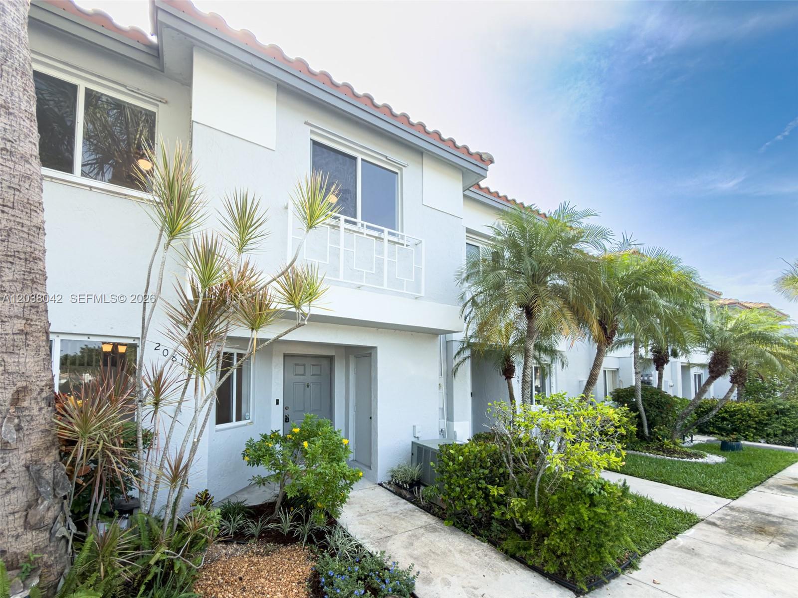 20811 NW 3rd Lane, Pembroke Pines, FL 33029