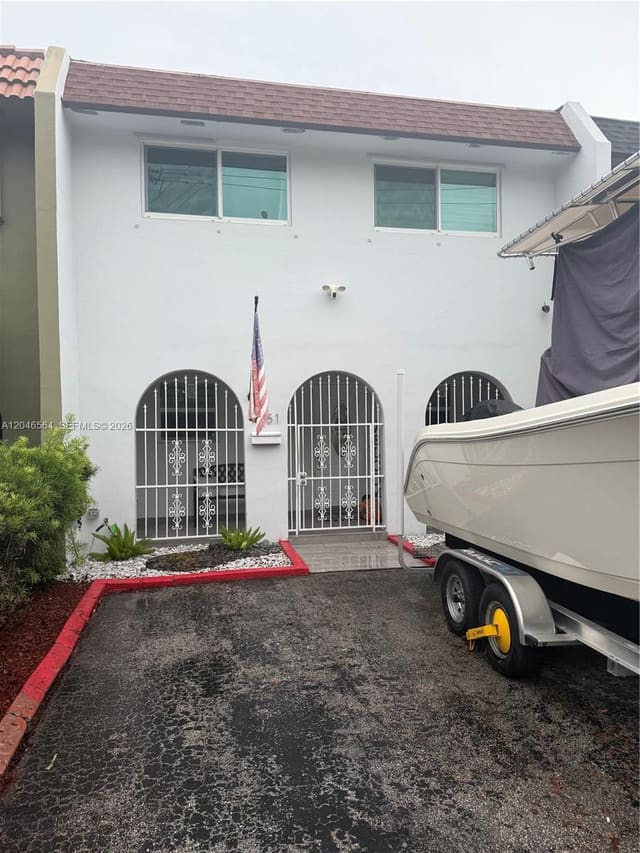 7151 W 3rd Court 0, Hialeah, FL 33014