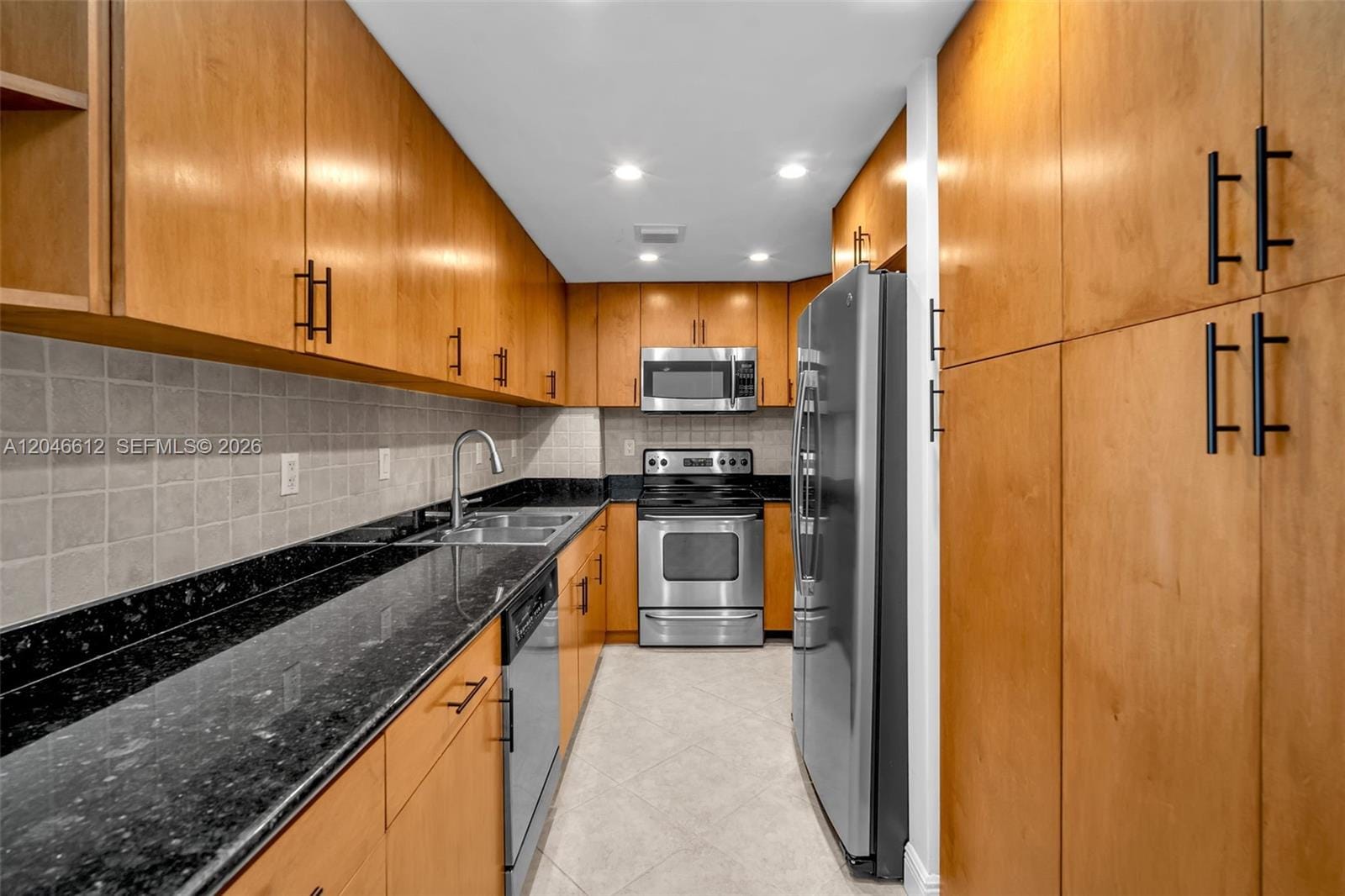 10350 W Bay Harbor Drive 8F — photo 3