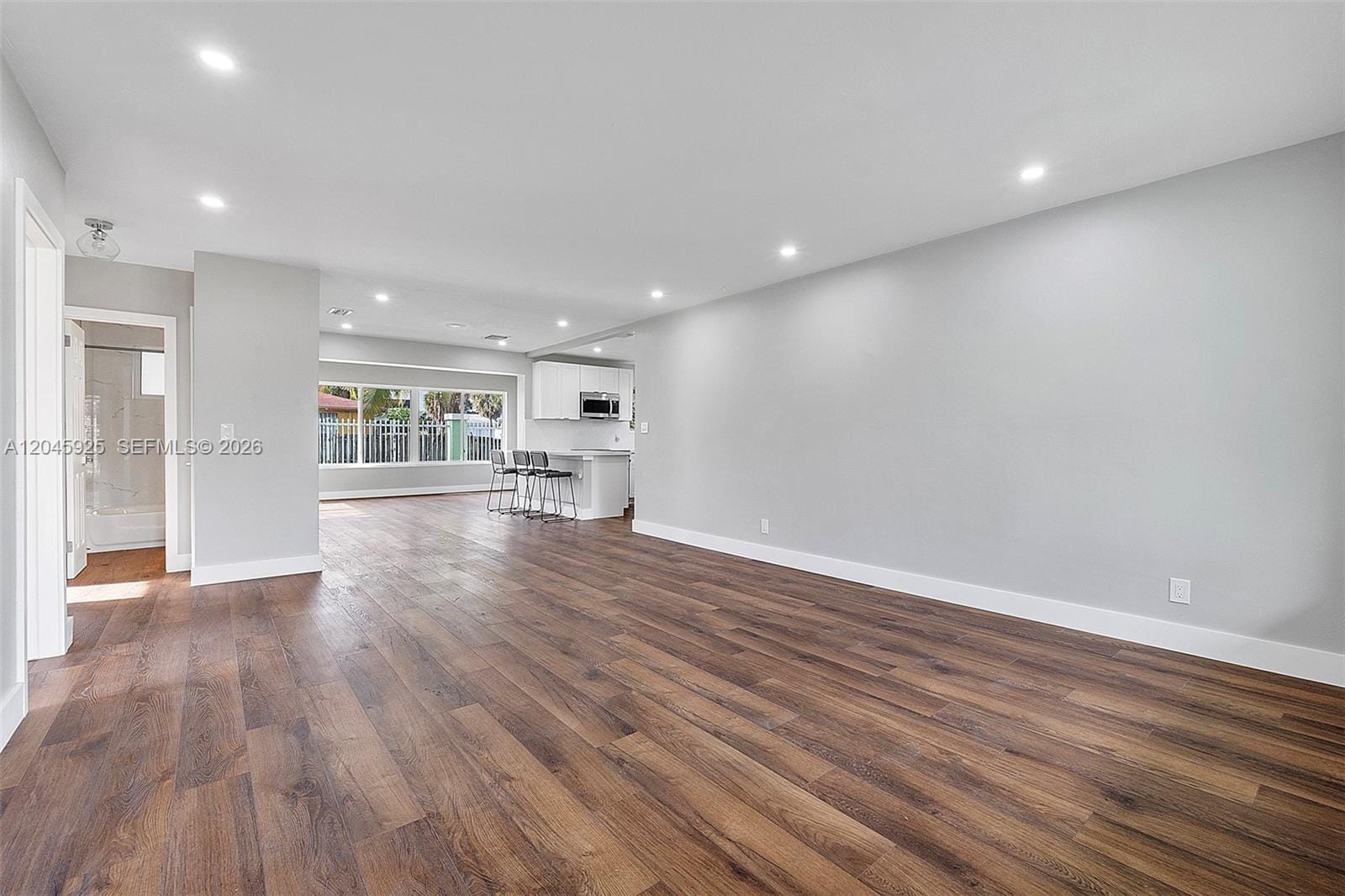 2230 Atlanta Street . — photo 5