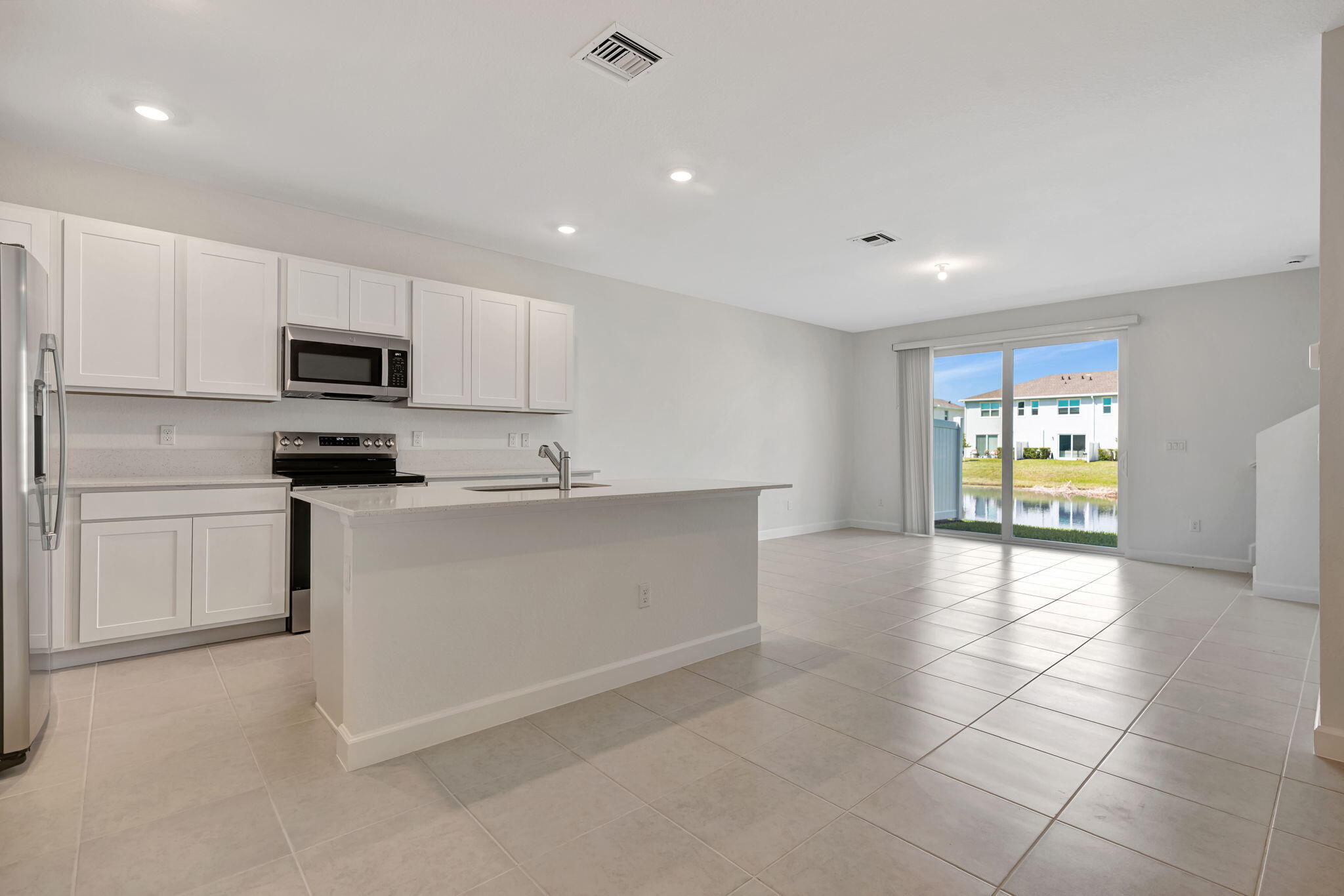 539 SE Rivergrass Street, Port St. Lucie, FL 34984
