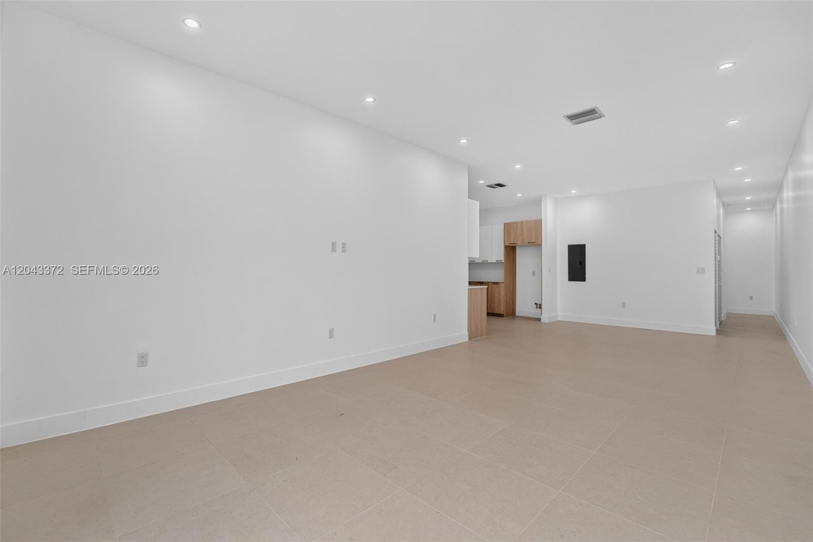 3506 NW 9th Avenue — photo 6